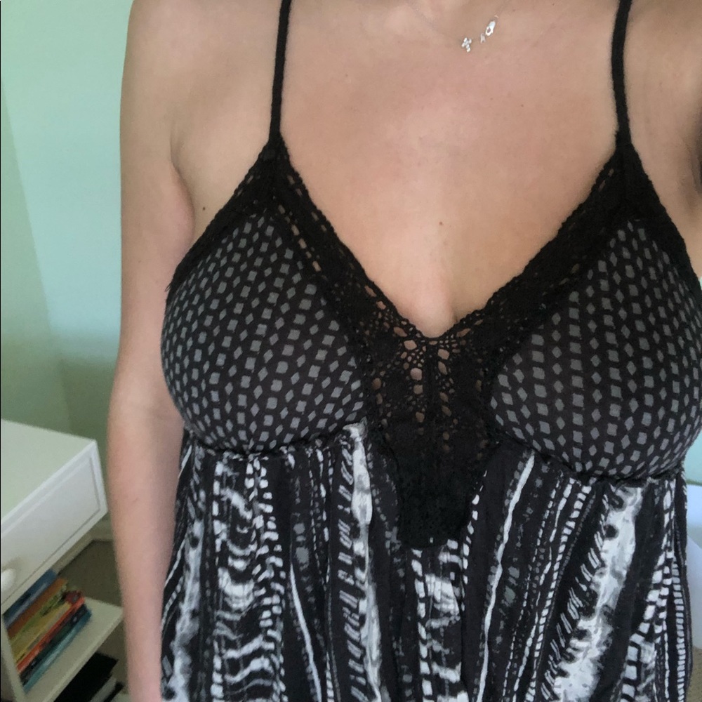 Patterned tank top. Great for going out